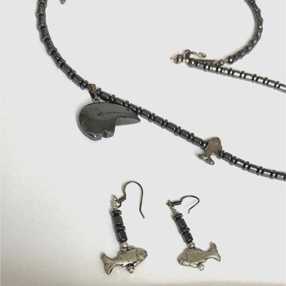 Southwest Hematite Native Fetish Bear w Fishes Set Necklace, Drop Earrings 21" L - Picture 3 of 7